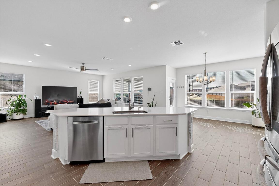 3830 Riardo Drive Round Rock, TX 78665 - Photo 13 of 33