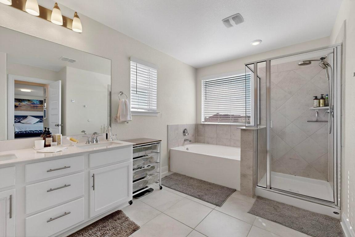 3830 Riardo Drive Round Rock, TX 78665 - Photo 18 of 33 Master bath