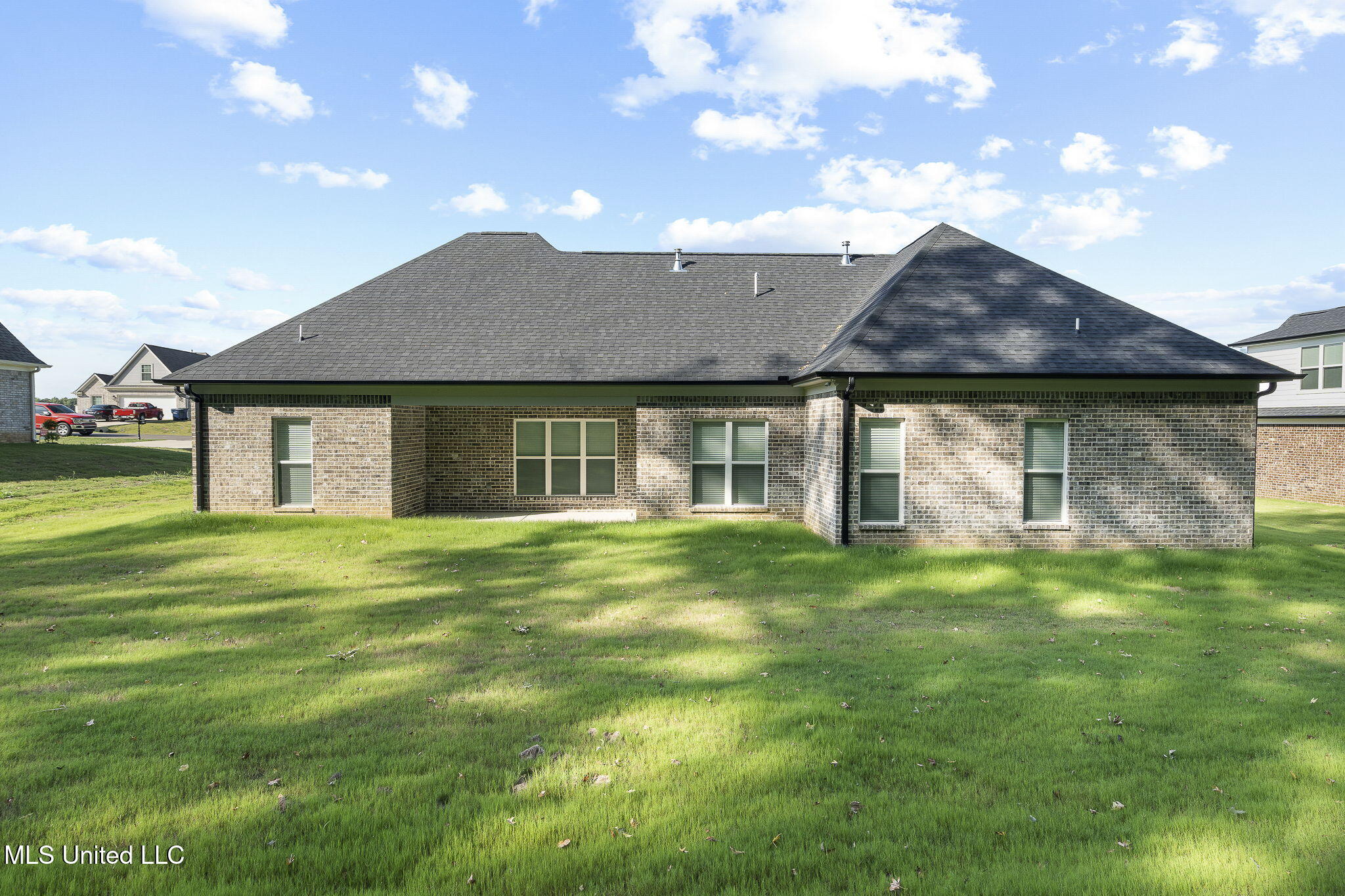 7684 Ridgefield Drive Horn Lake, MS 38637 - Photo 27 of 29 Back of Home