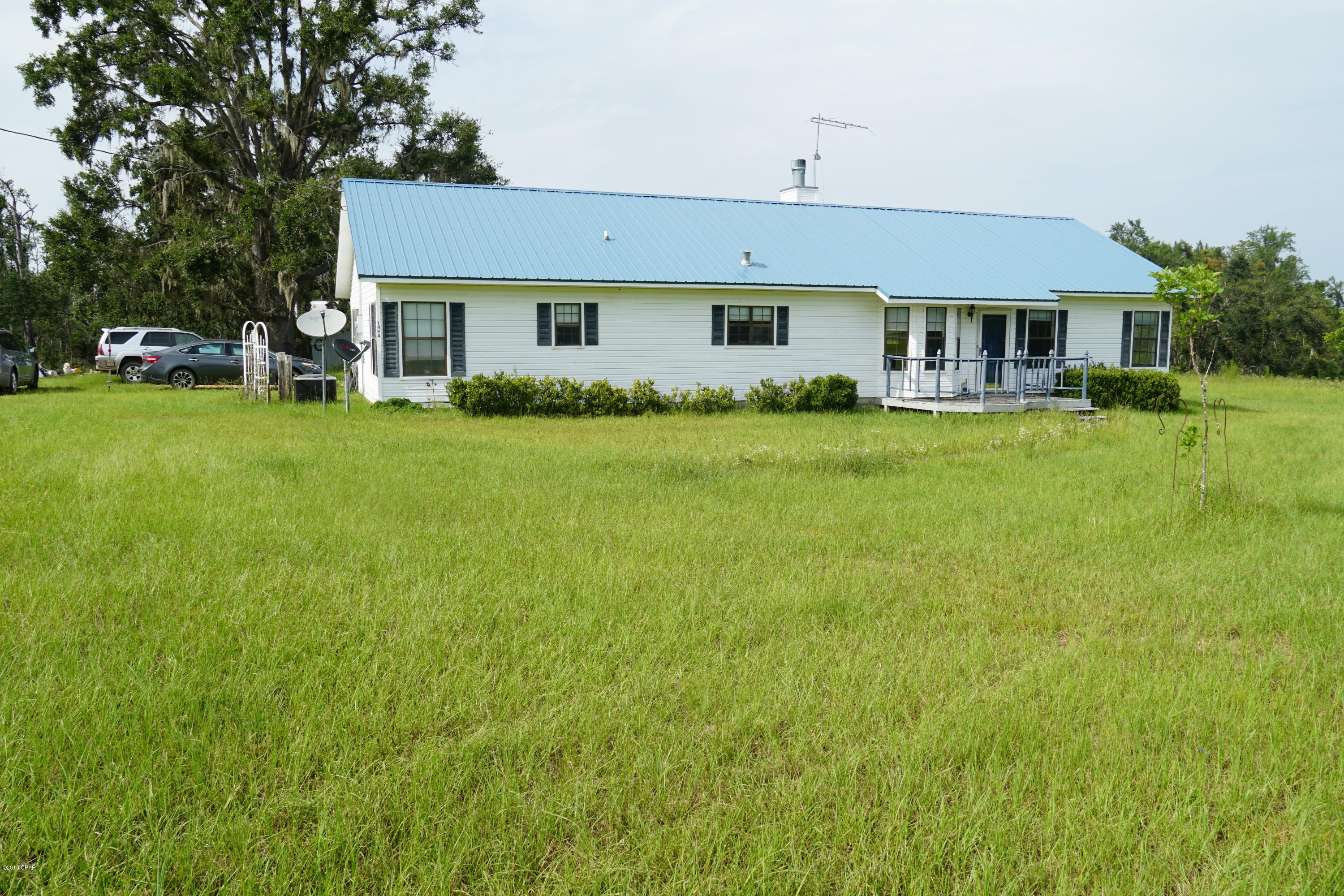 1494 Blount Road Grand Ridge, FL 32442 - Photo 5 of 51 Gallery Image 5