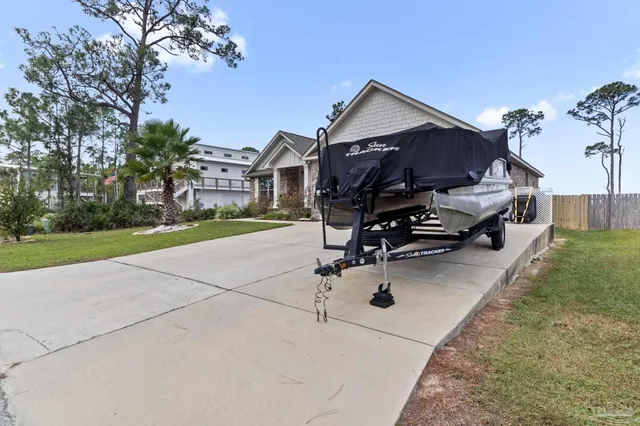 $554,999 | 5304 North Shore Road, Pensacola, FL 32507