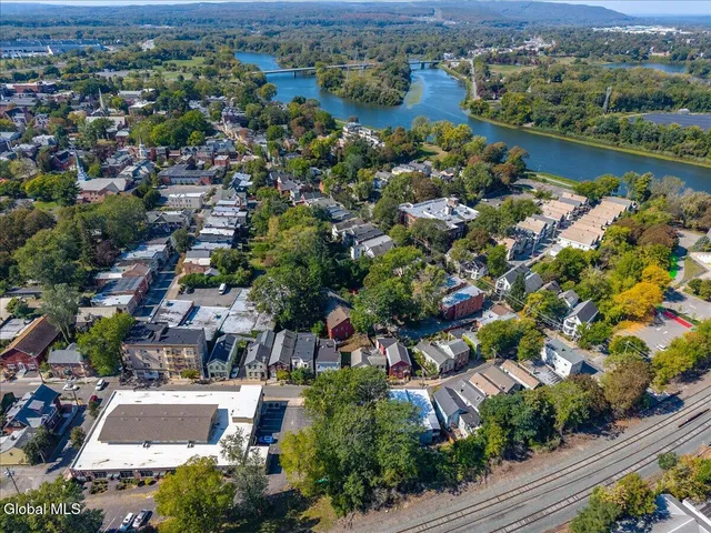 $199,000 | 117 North College Street, Schenectady, NY 12305