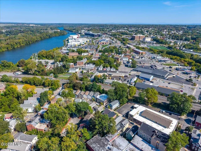 $199,000 | 117 North College Street, Schenectady, NY 12305