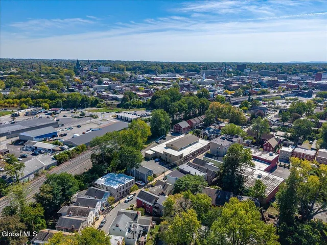 $199,000 | 117 North College Street, Schenectady, NY 12305