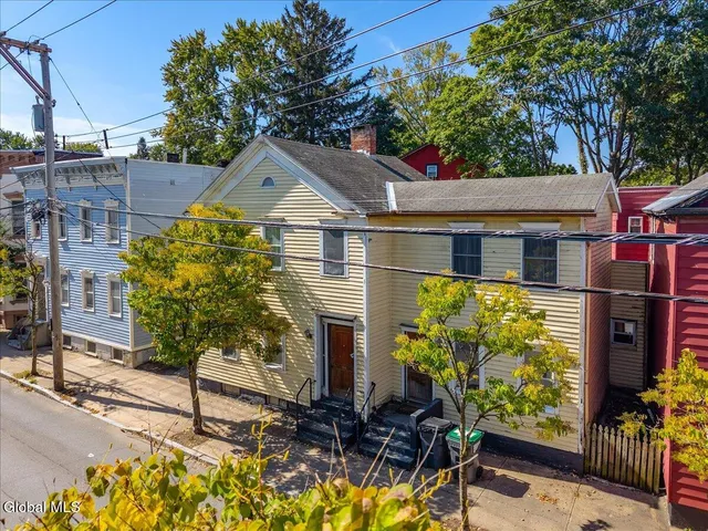 $199,000 | 117 North College Street, Schenectady, NY 12305