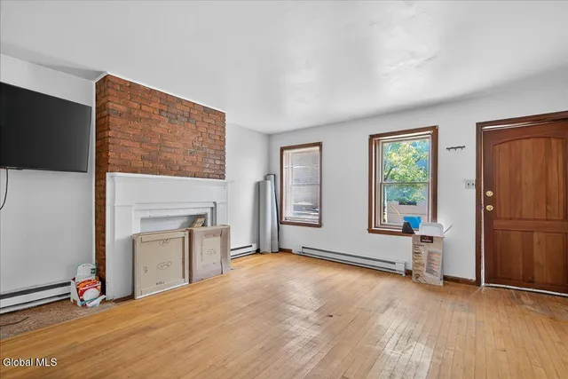 $199,000 | 117 North College Street, Schenectady, NY 12305