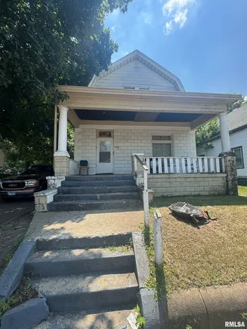 $52,000 | 2010 West Garden Street, Peoria, IL 61605