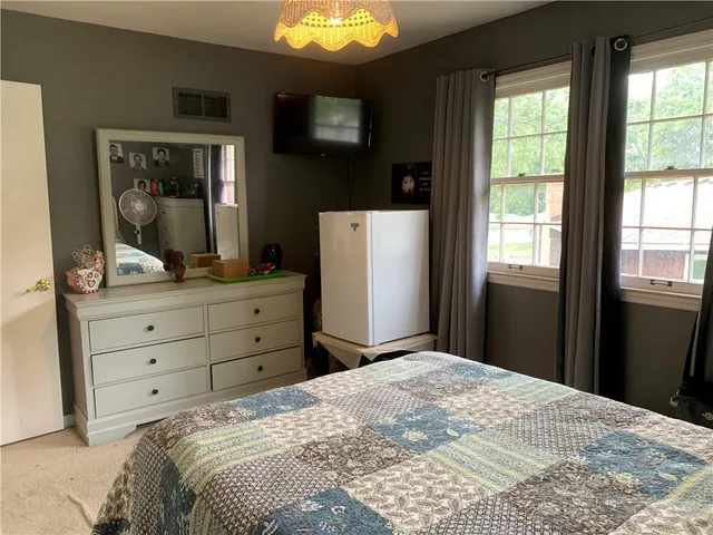 $235,000 | 4004 South Fuller Avenue, Independence, MO 64052