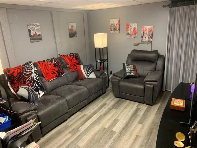 $235,000 | 4004 South Fuller Avenue, Independence, MO 64052