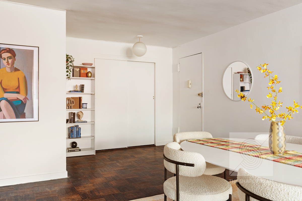 315 East 70th Street, Unit 7D Manhattan, NY 10021 - Photo 3 of 13