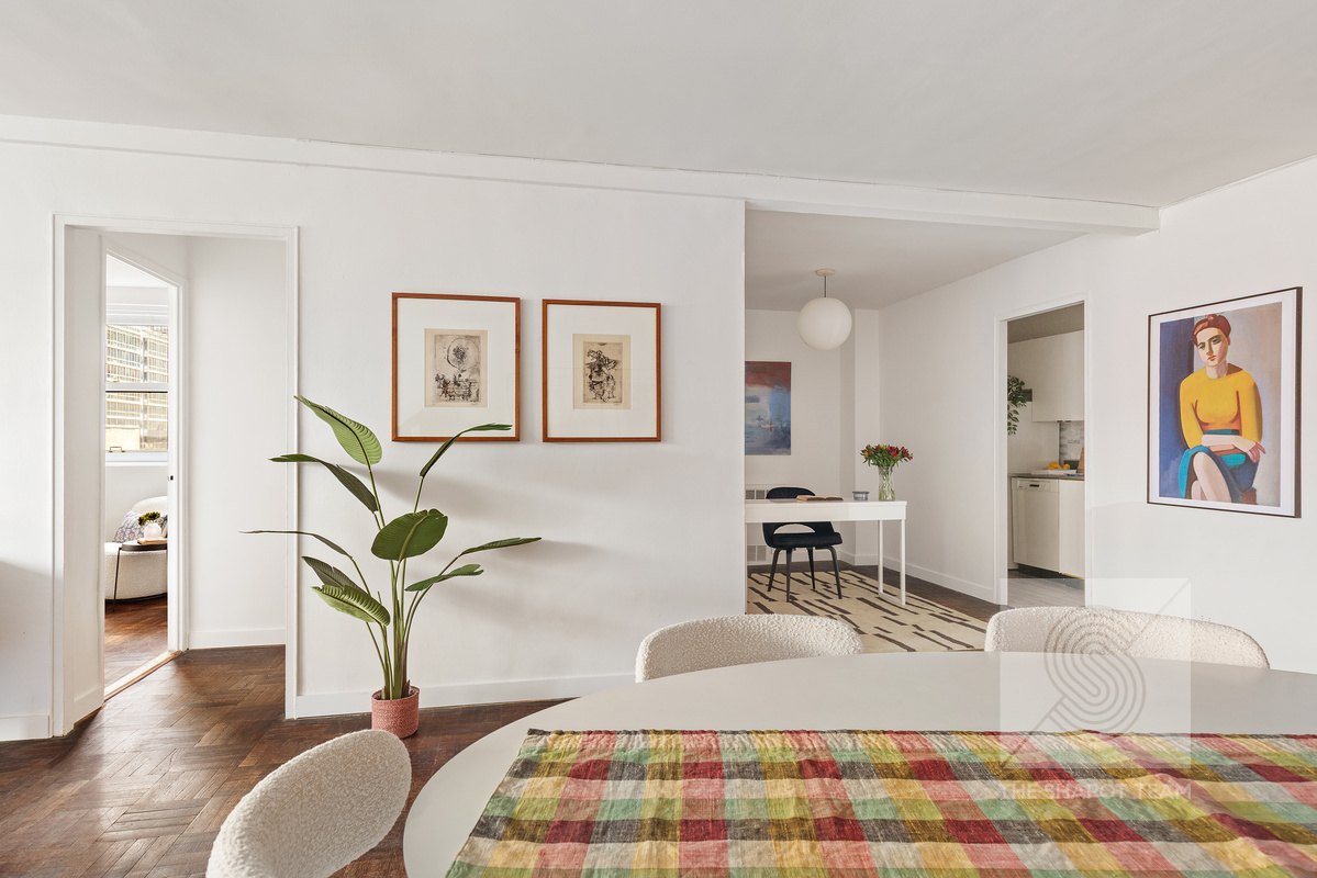 315 East 70th Street, Unit 7D Manhattan, NY 10021 - Photo 5 of 13