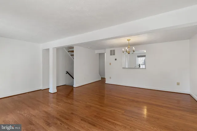 $2,800 | 10877 Olde Woods Way, Columbia, MD 21044