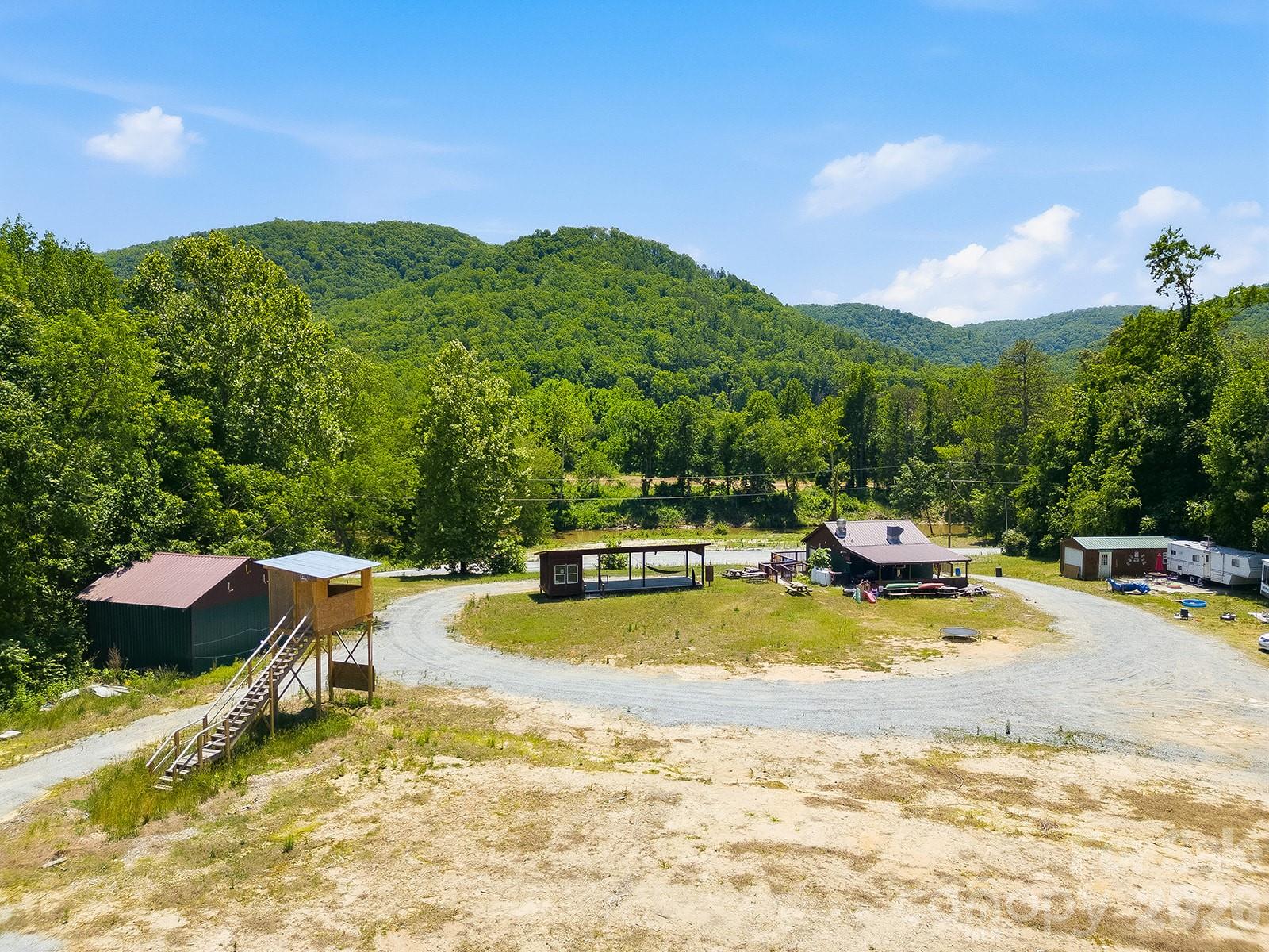 5373 Green River Cove Road Saluda, NC 28773 - Photo 20 of 47
