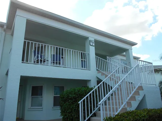 $220,000 | 5725 Greenwood Avenue, Unit 4203, North Port, FL 34287