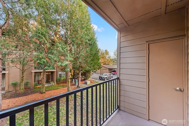 $399,900 | 18930 Bothell Everett Highway, Unit D203, Bothell, WA 98012