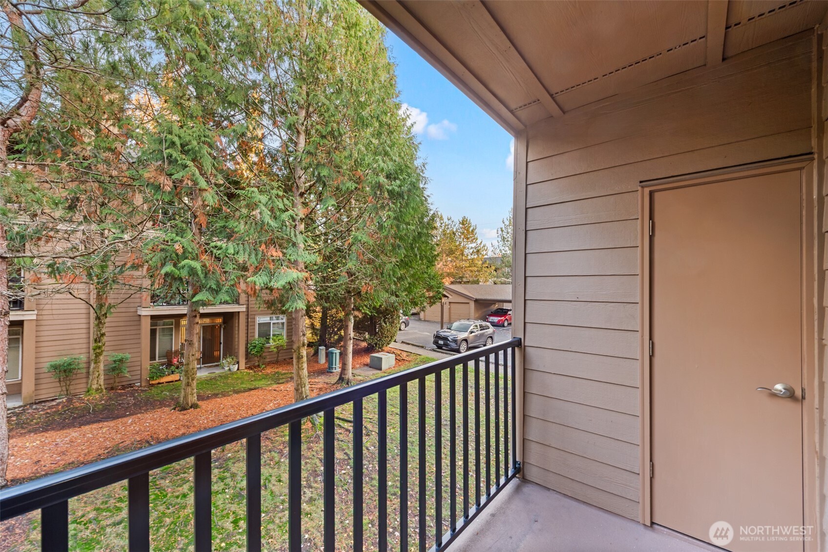 18930 Bothell Everett Highway, Unit D203 Bothell, WA 98012 - Photo 18 of 28