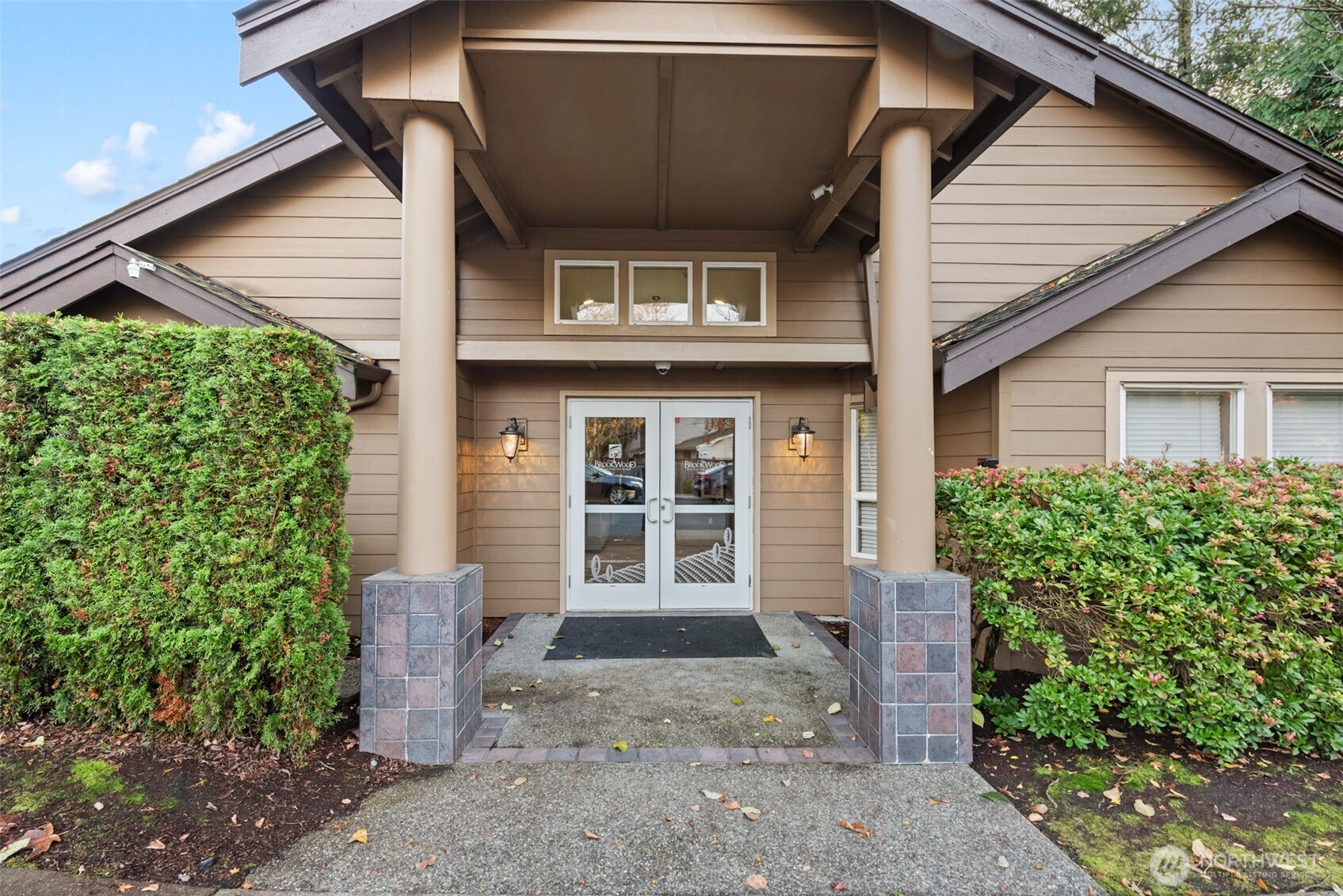 18930 Bothell Everett Highway, Unit D203 Bothell, WA 98012 - Photo 21 of 28