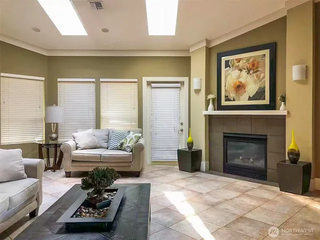 $399,900 | 18930 Bothell Everett Highway, Unit D203, Bothell, WA 98012