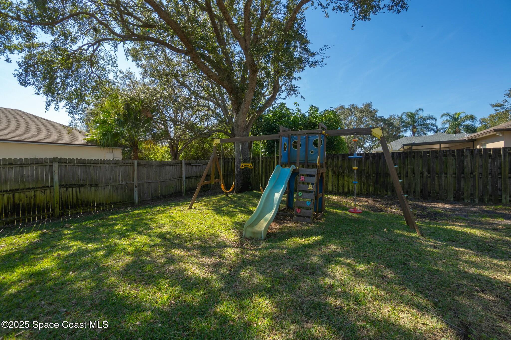 1991 Blue Ridge Avenue Melbourne, FL 32935 - Photo 16 of 44 tempImageVWmEQL