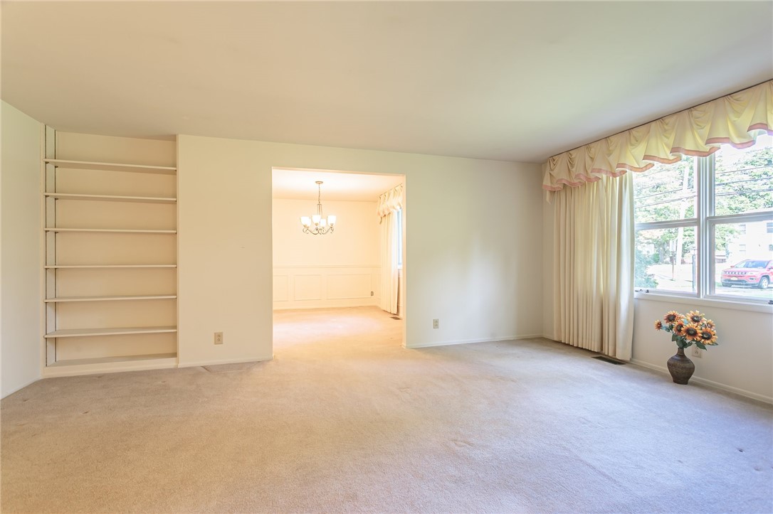 835 Klem Road Webster, NY 14580 - Photo 3 of 26