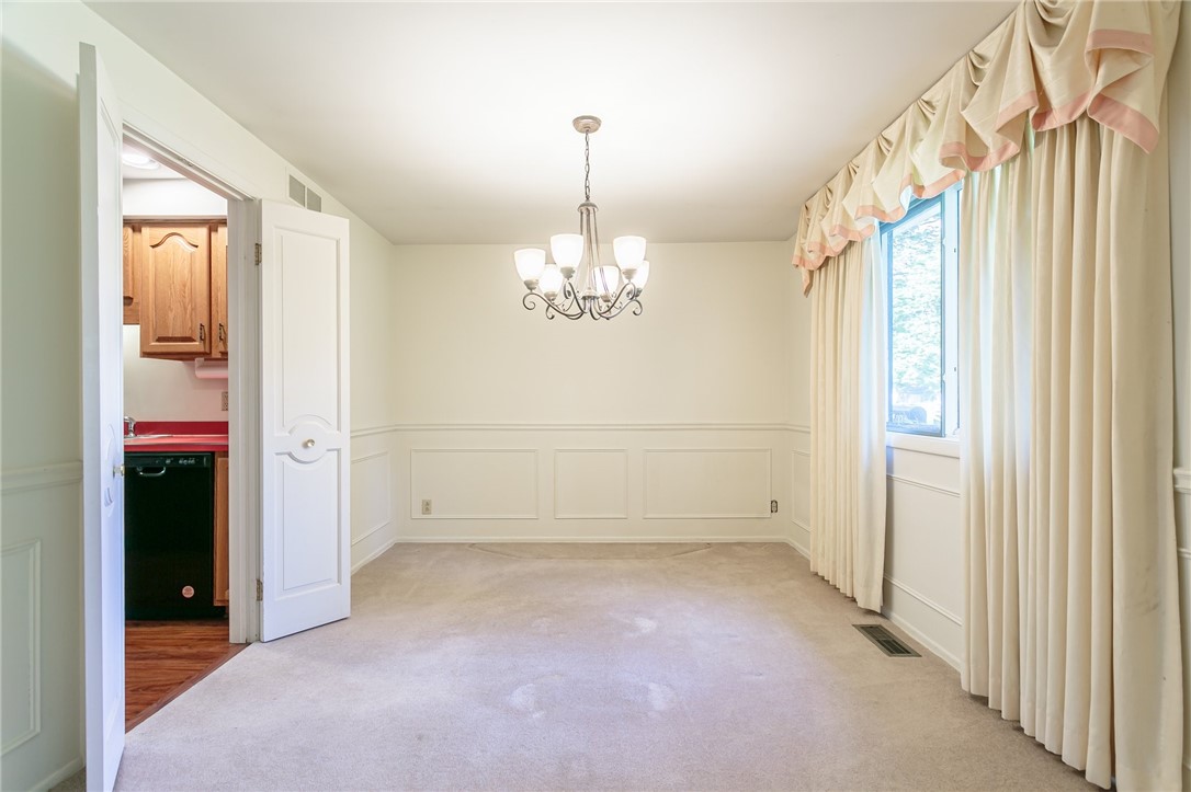 835 Klem Road Webster, NY 14580 - Photo 5 of 26