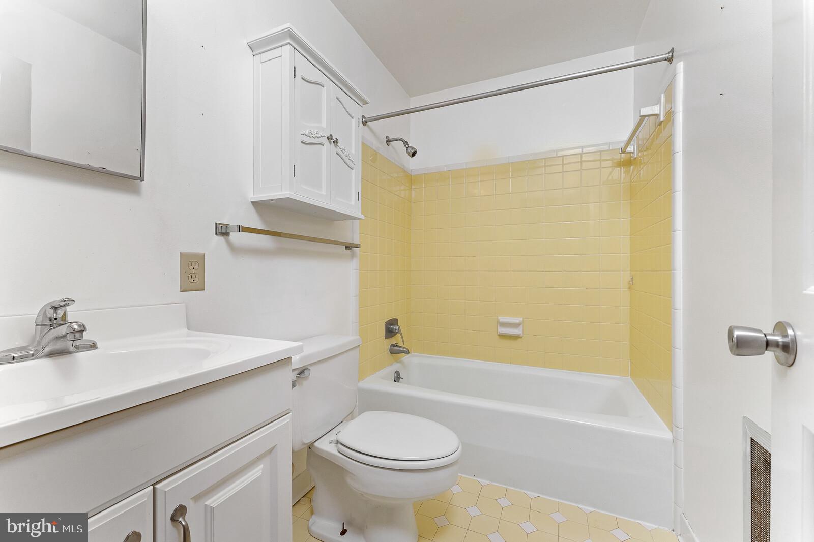 6501 Artillery Road Warrenton, VA 20187 - Photo 9 of 13