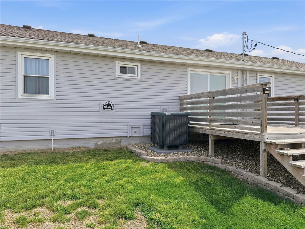 1002 South Hughes Street Hamilton, MO 64644 - Photo 10 of 30