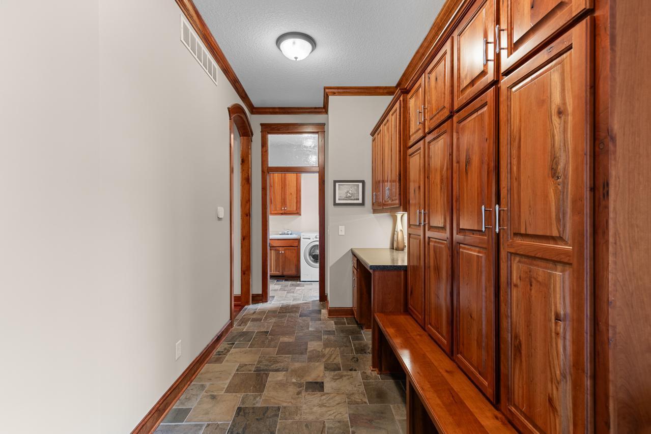 27665 Virginia Cove Excelsior, MN 55331 - Photo 29 of 64