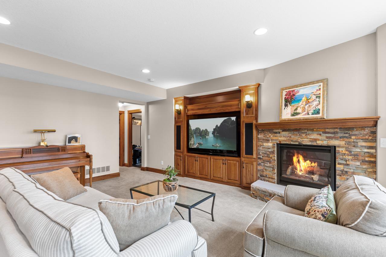 27665 Virginia Cove Excelsior, MN 55331 - Photo 52 of 64