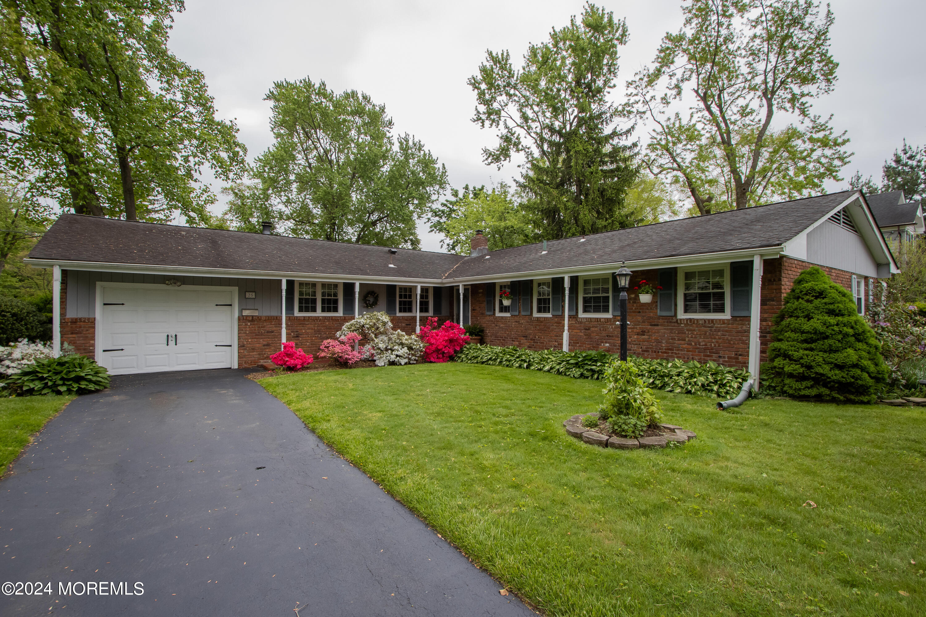 25 Orchard Street Red Bank, NJ 07701 - Photo 1 of 44 _E3A7729
