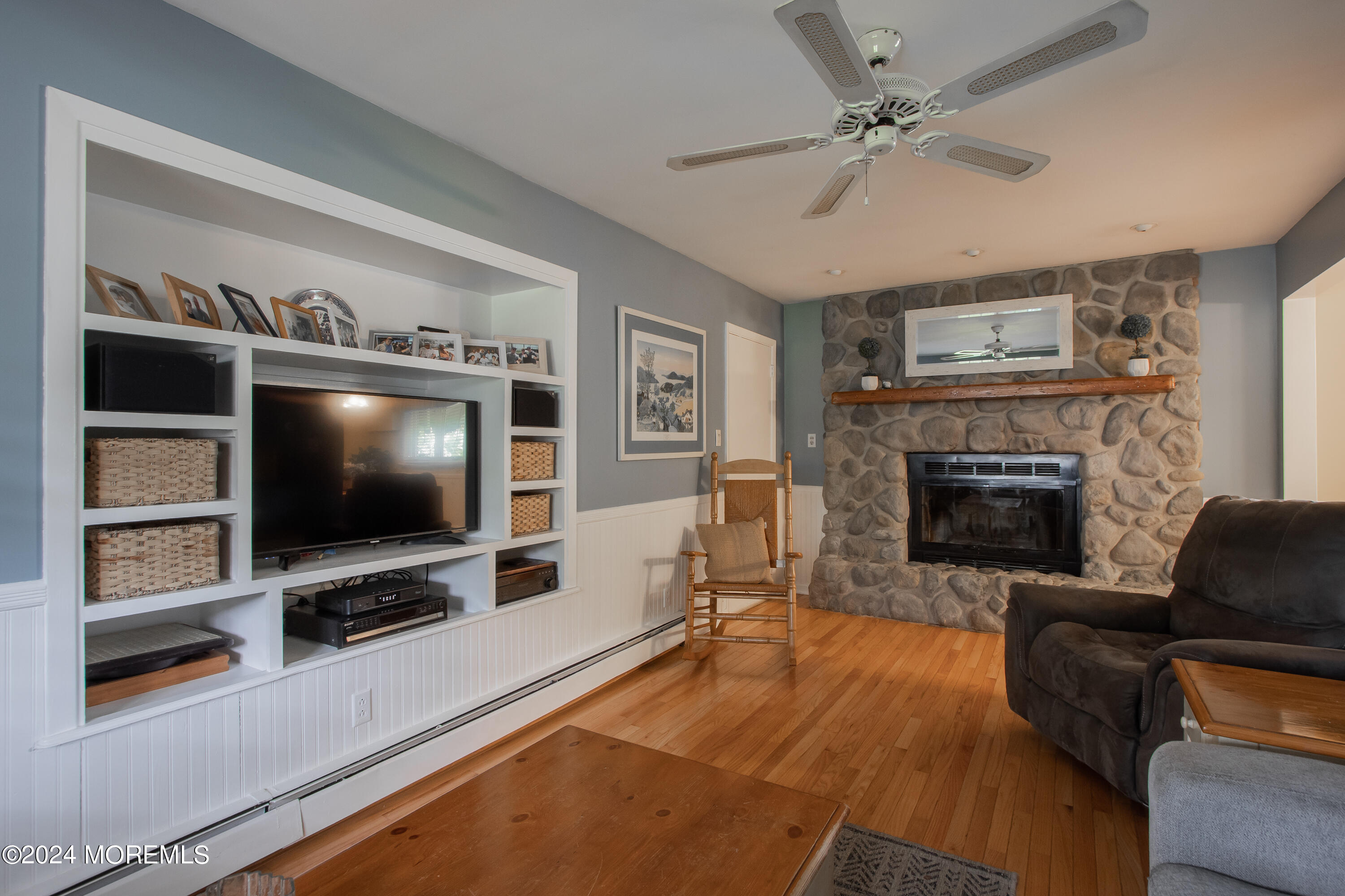 25 Orchard Street Red Bank, NJ 07701 - Photo 21 of 44 _E3A7599