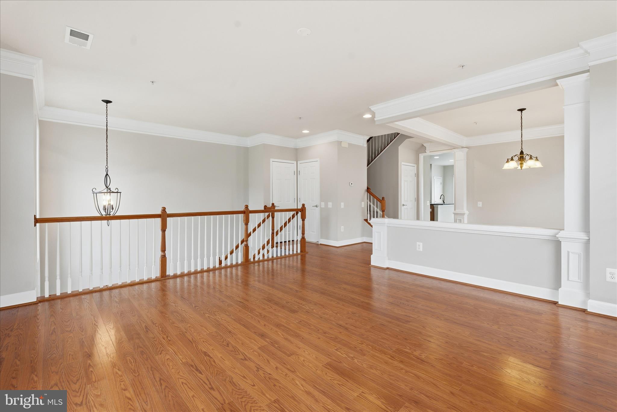 2102 Carthage Drive Woodbridge, VA 22191 - Photo 4 of 33 Living Room/Dining Room