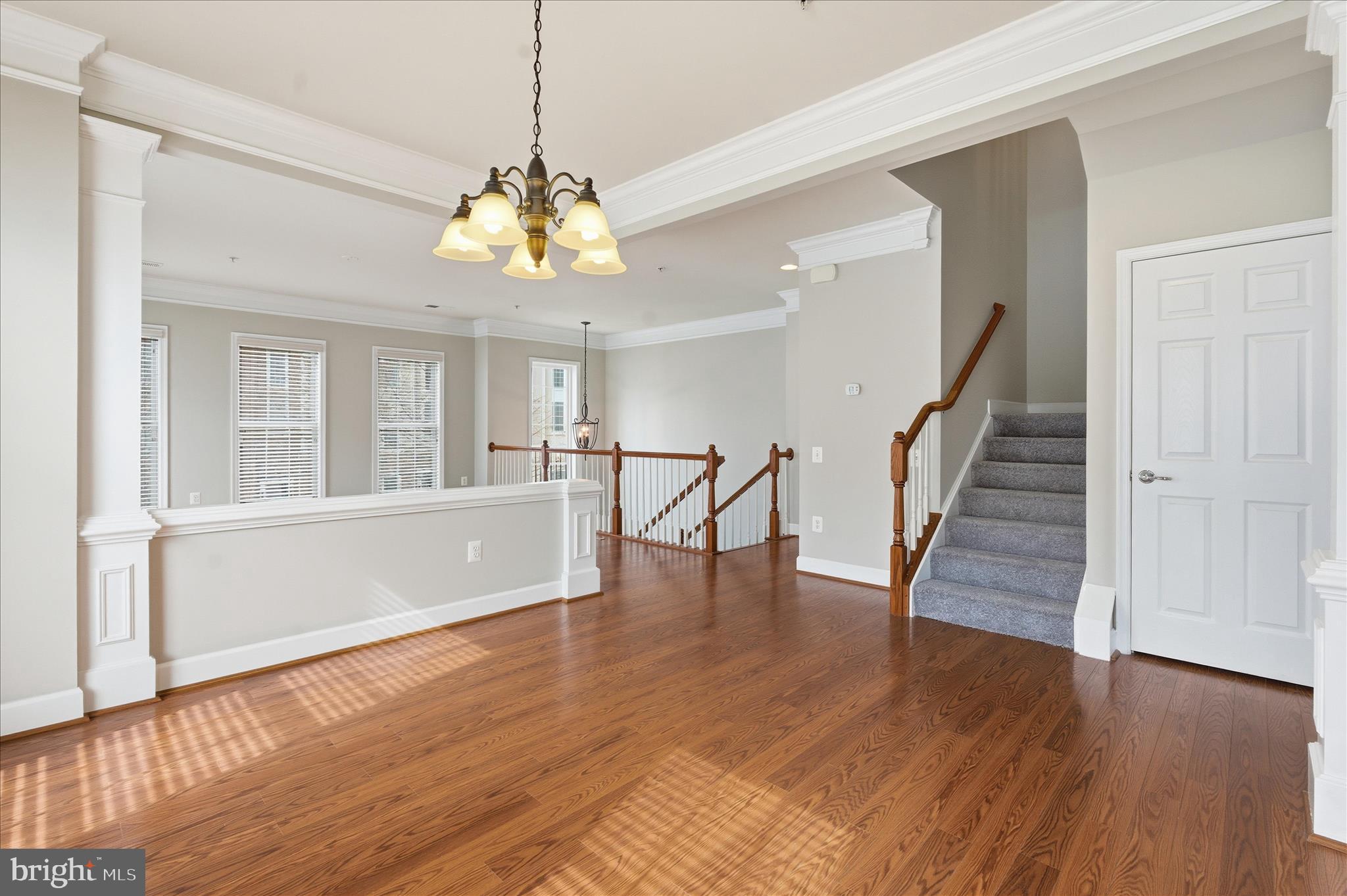 2102 Carthage Drive Woodbridge, VA 22191 - Photo 6 of 33 Dining Room