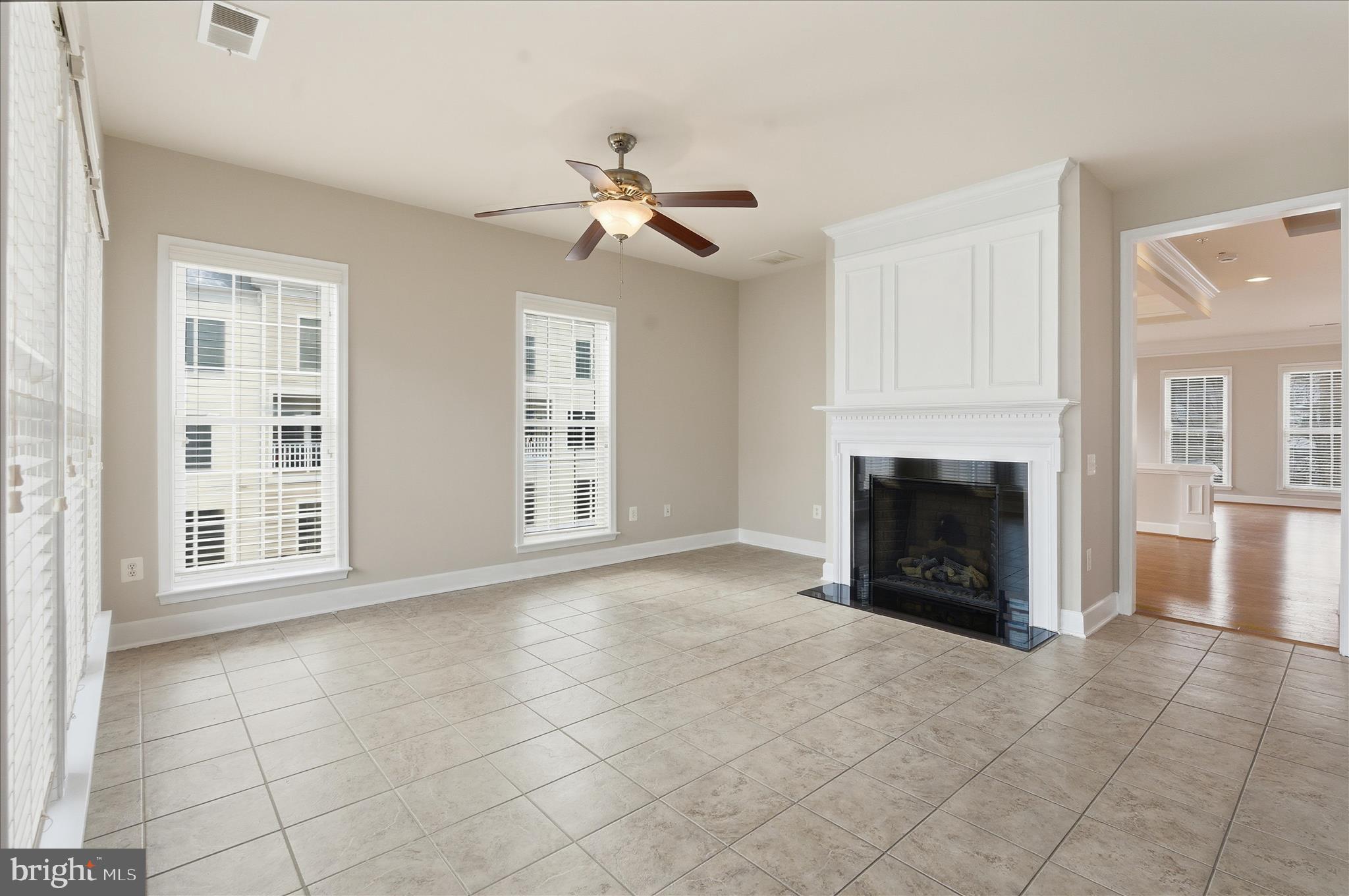 2102 Carthage Drive Woodbridge, VA 22191 - Photo 9 of 33 Breakfast Nook/Den
