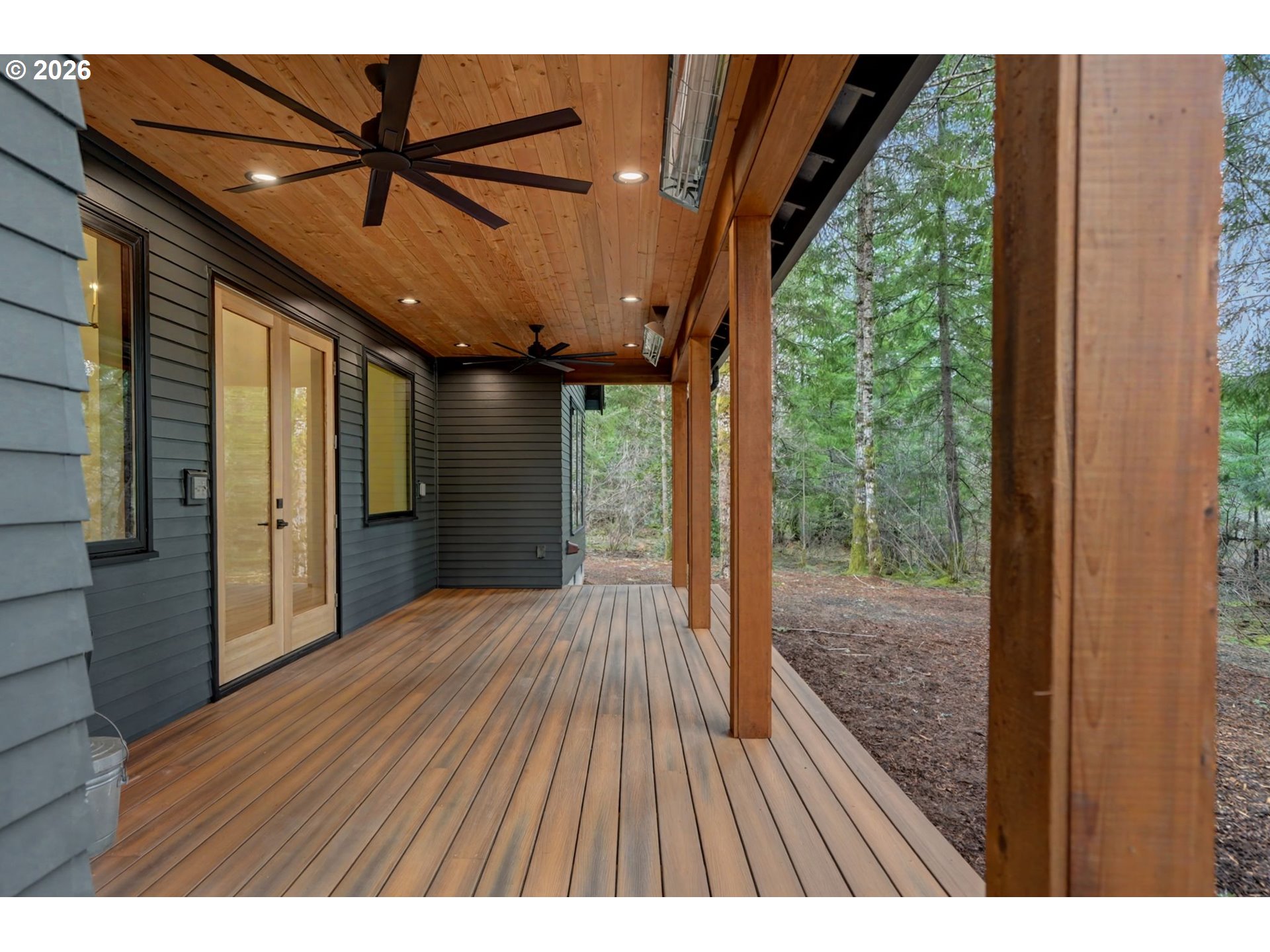 19850 Winters Hill Road Southeast Silverton, OR 97381 - Photo 38 of 48 a view interior of the house