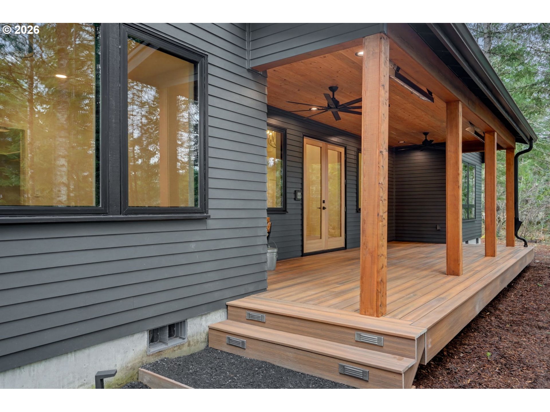 19850 Winters Hill Road Southeast Silverton, OR 97381 - Photo 42 of 48 a front view of a house with a garden