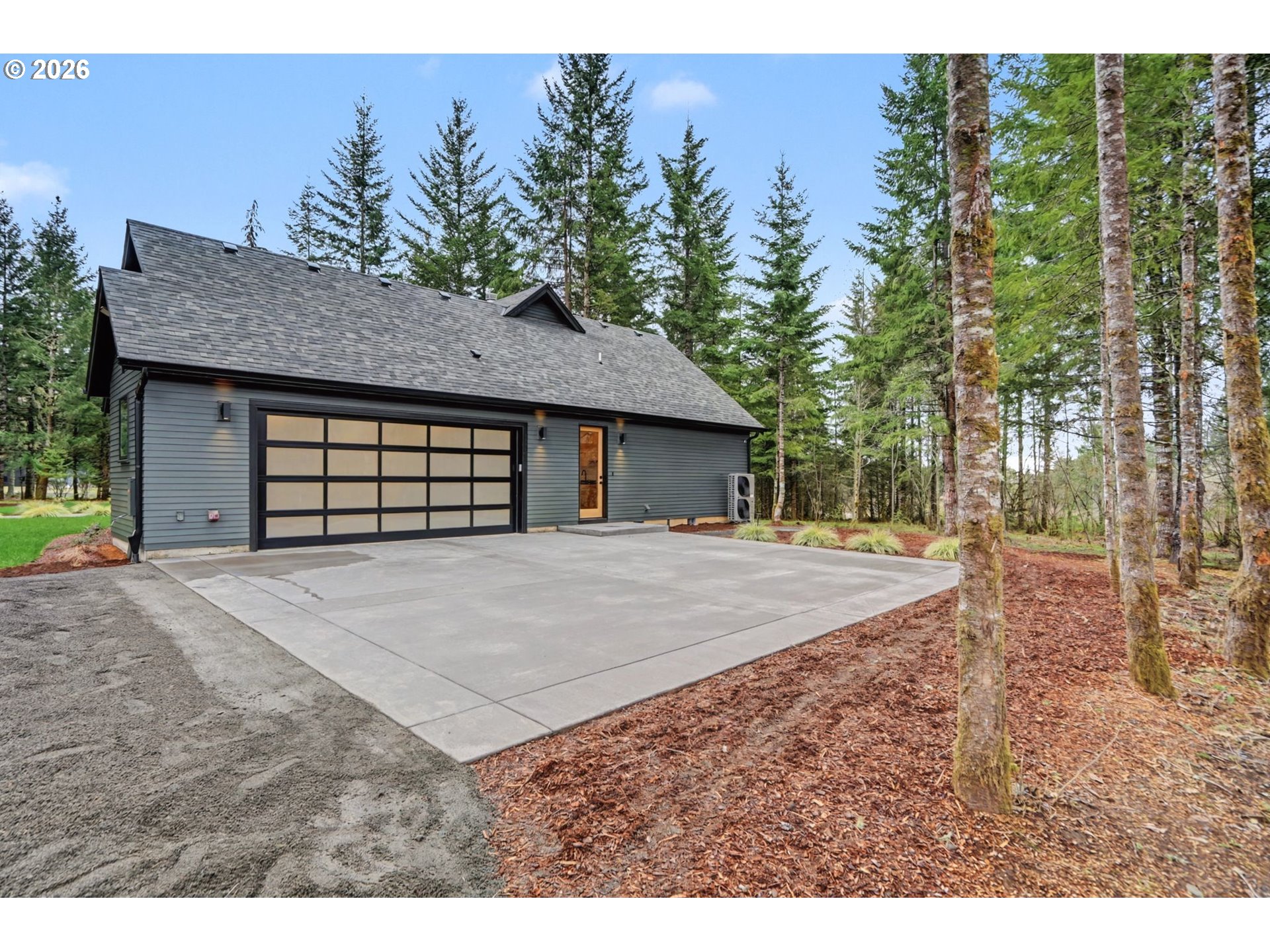 19850 Winters Hill Road Southeast Silverton, OR 97381 - Photo 43 of 48 a house view with a backyard space