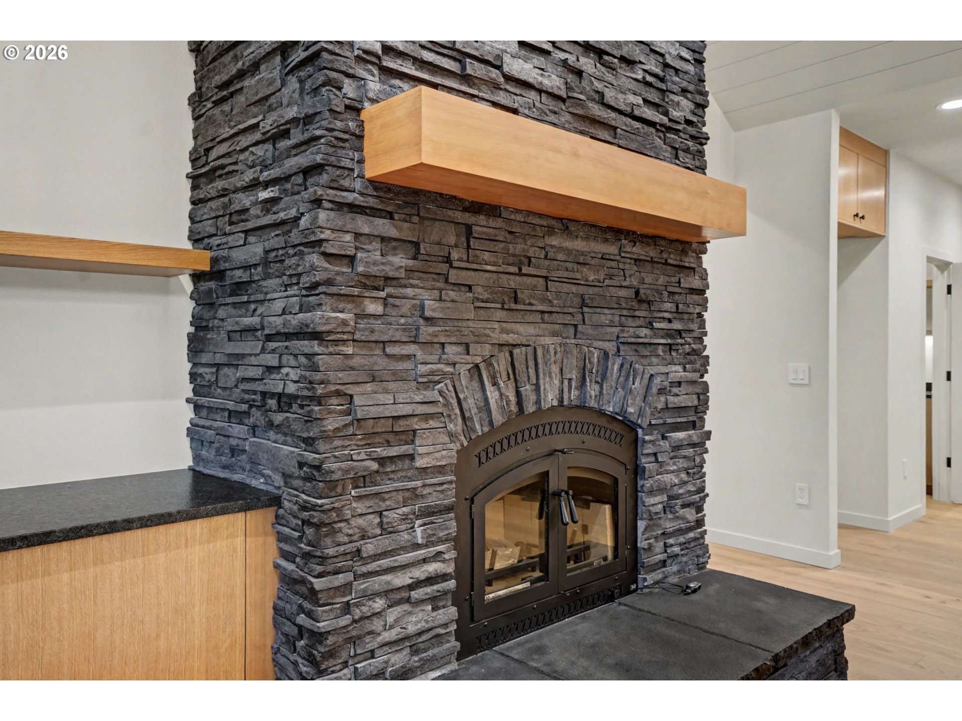 19850 Winters Hill Road Southeast Silverton, OR 97381 - Photo 8 of 48 a close view of fireplace