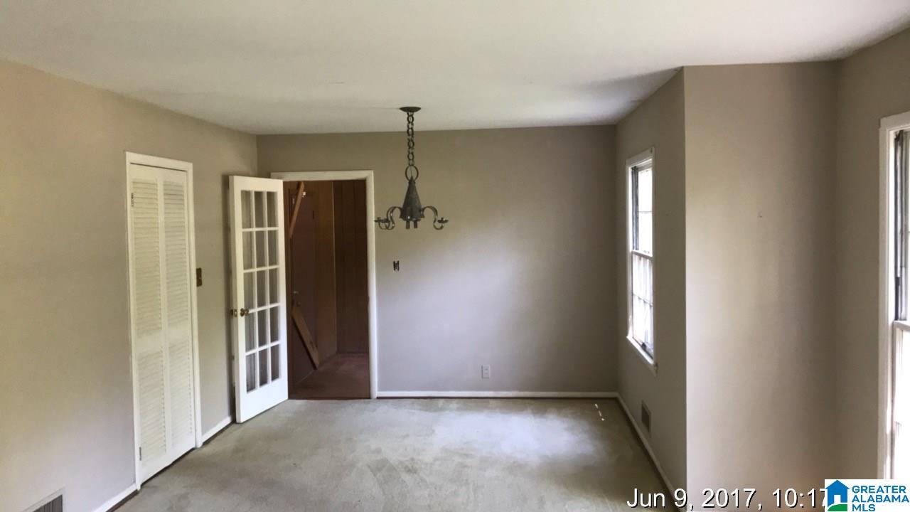 212 Red Oak Road Birmingham, AL 35206 - Photo 10 of 16