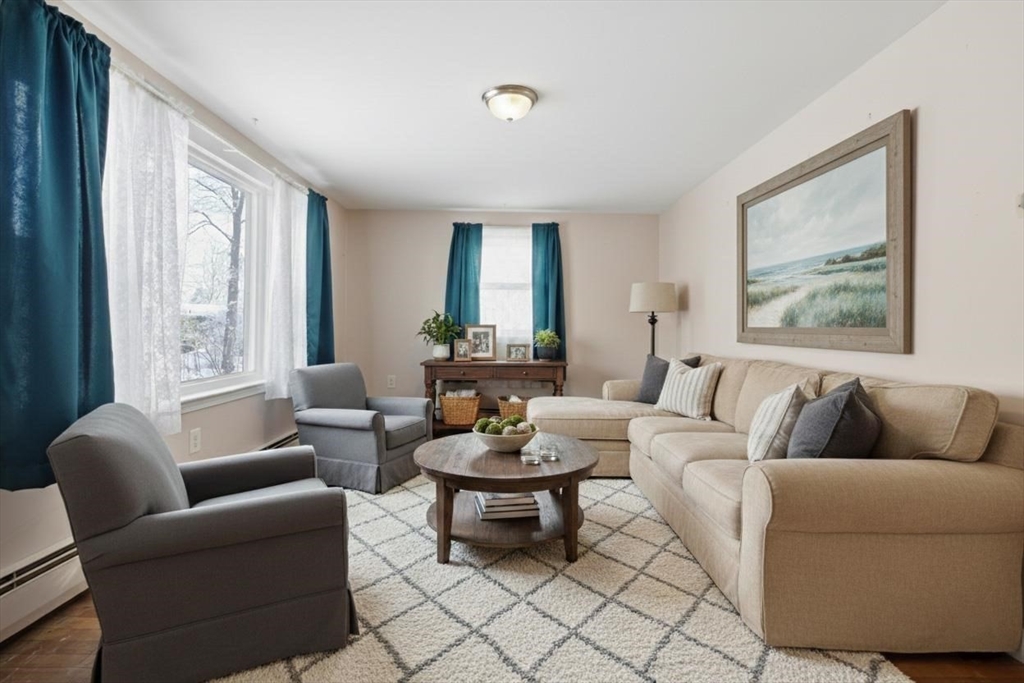 246 Pemberton Street Walpole, MA 02081 - Photo 17 of 40