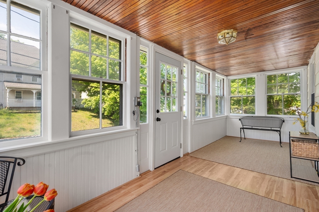 352 Whiting Avenue Dedham, MA 02026 - Photo 9 of 31