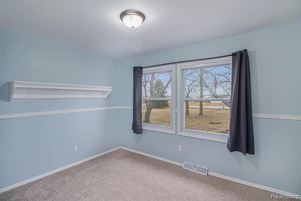 8447 West Farrand Road Montrose, MI 48457 - Photo 15 of 27 Gallery Image 15
