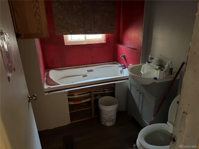 $320,000 | 705 East Hills Road, Colorado Springs, CO 80909