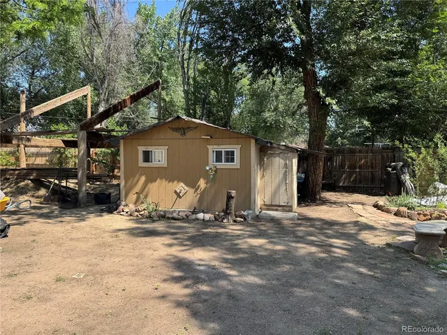 $320,000 | 705 East Hills Road, Colorado Springs, CO 80909