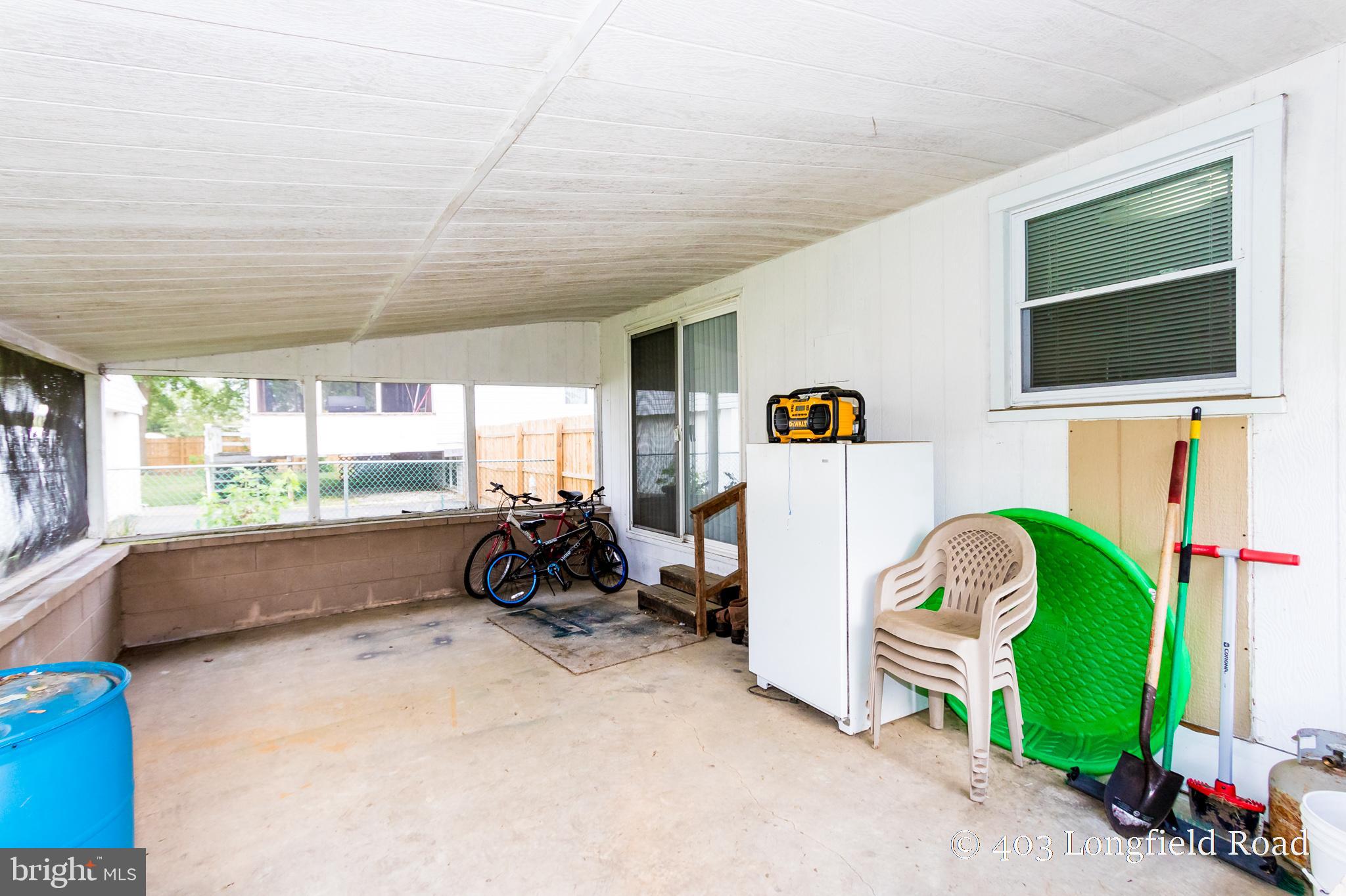 403 Longfield Road Newark, DE 19713 - Photo 24 of 30 Enclosed /Screened in Patio