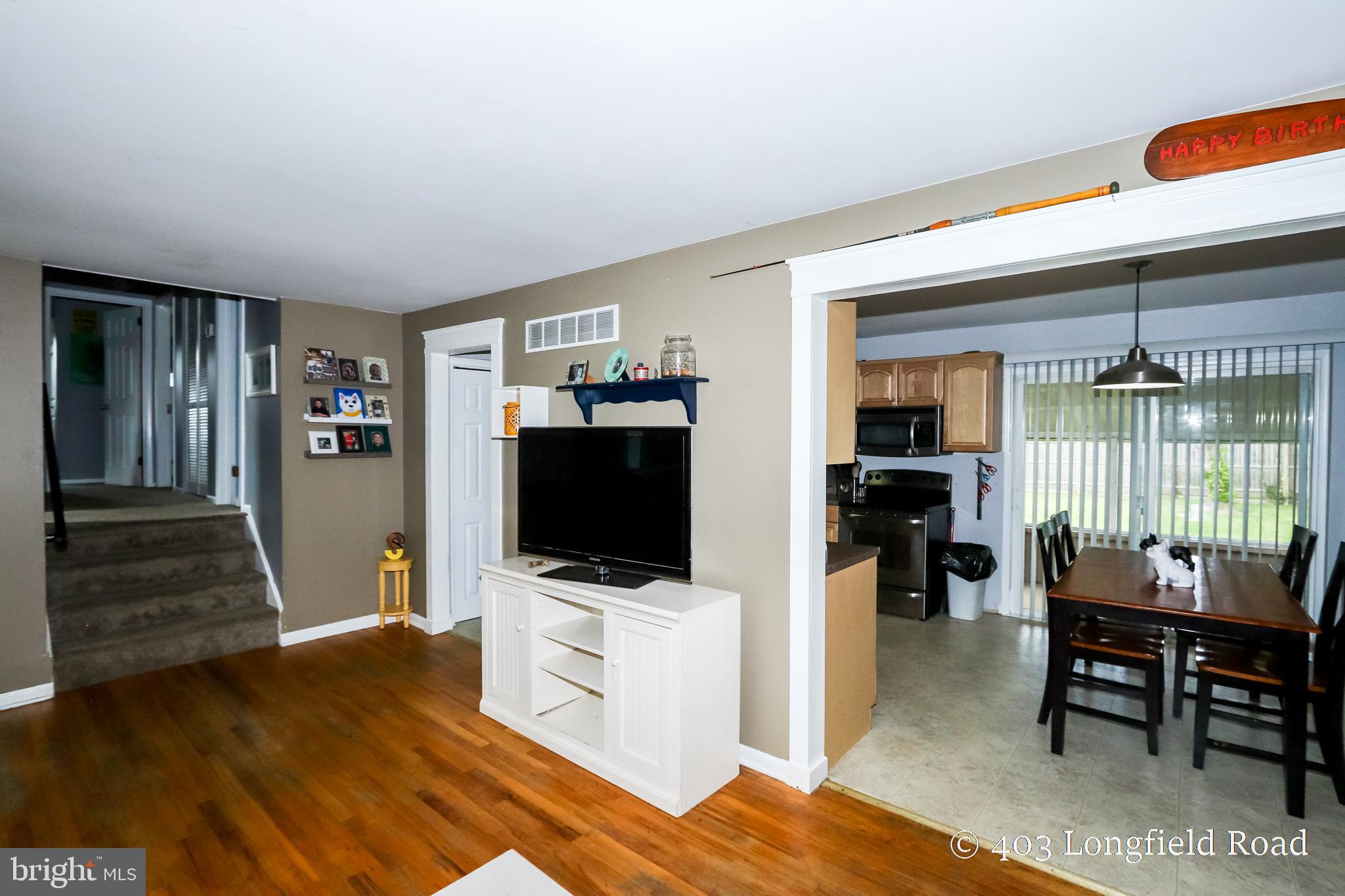 403 Longfield Road Newark, DE 19713 - Photo 6 of 30 Very functional first floor!