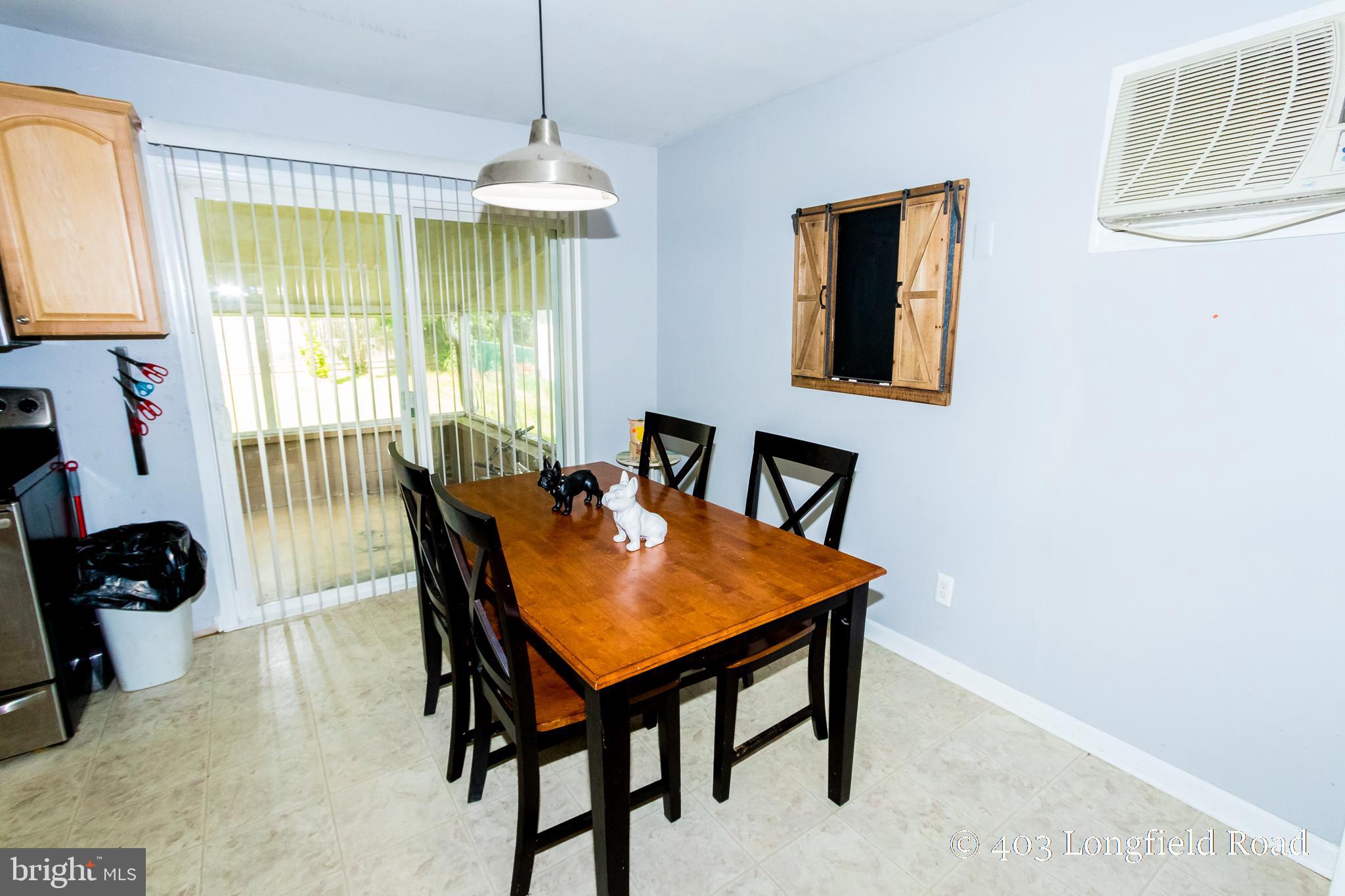 403 Longfield Road Newark, DE 19713 - Photo 9 of 30 Dining Space / Eat-in Kitchen area