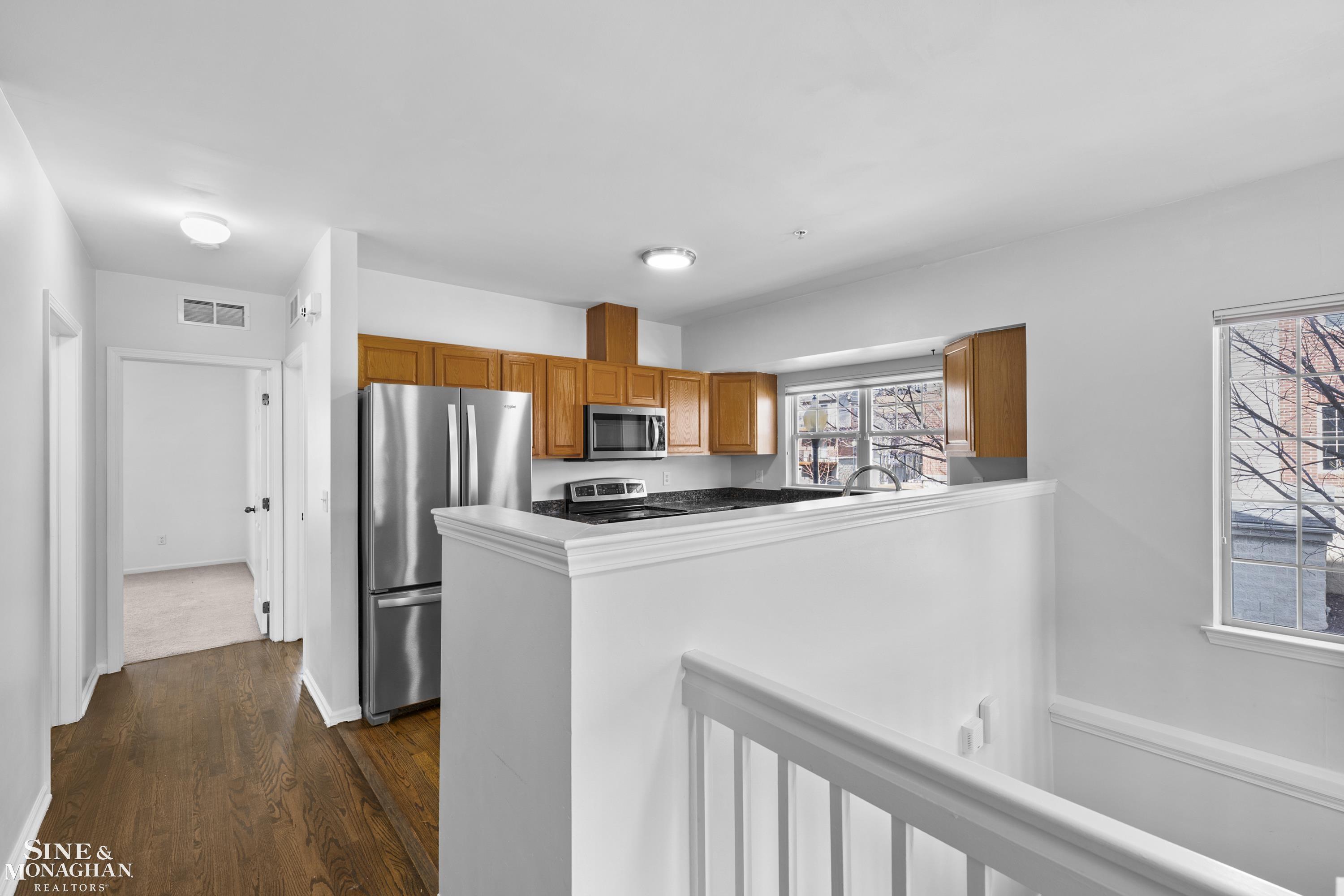 2527 John R Street Detroit, MI 48201 - Photo 14 of 54