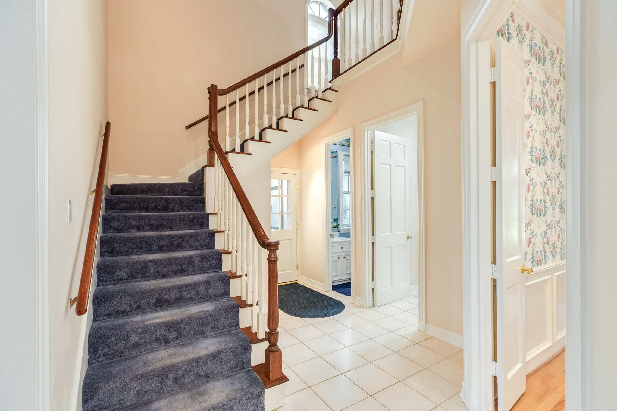 3 Bayou Road Lake Jackson, TX 77566 - Photo 43 of 50 a view of entryway
