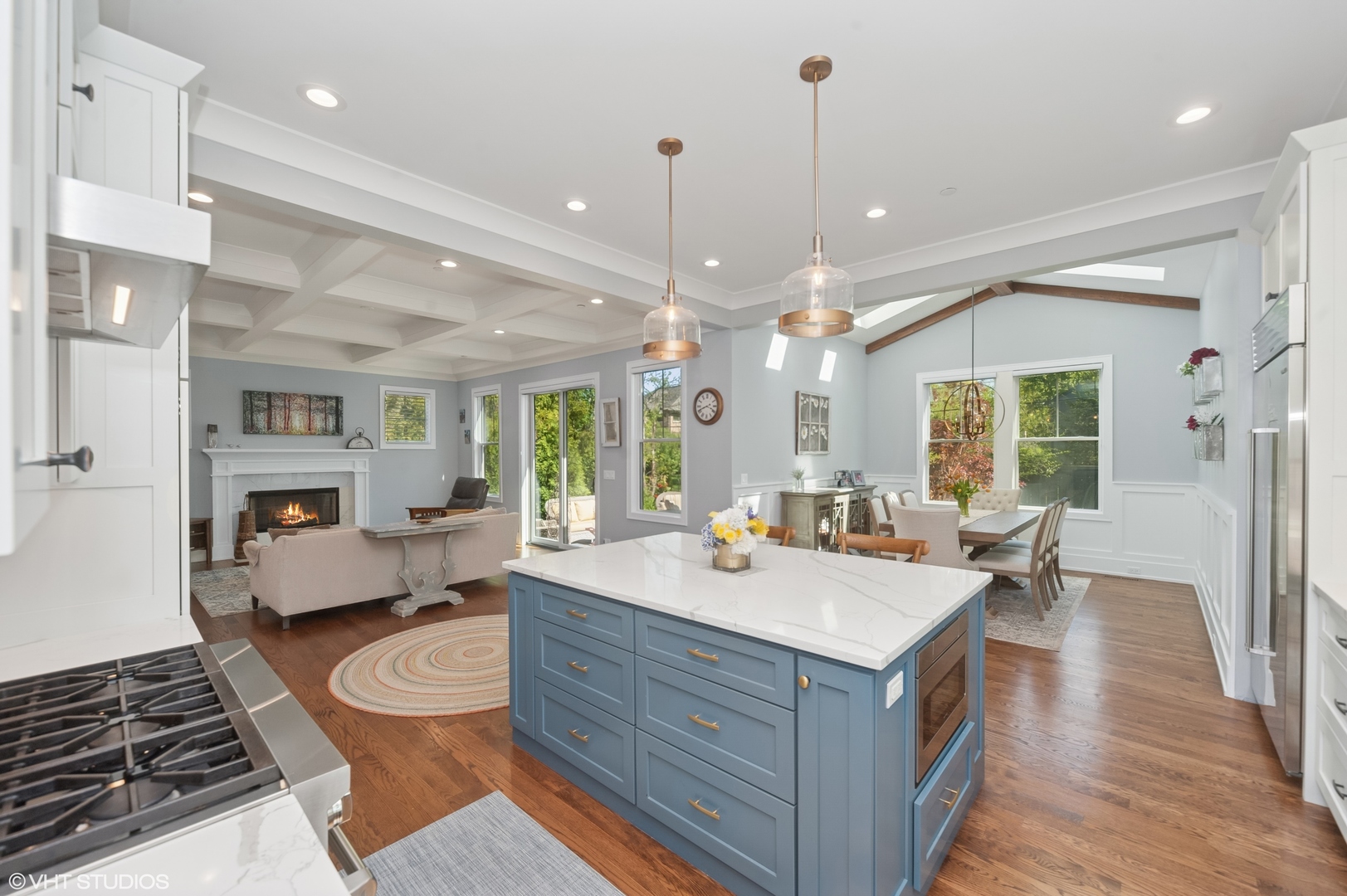 2521 Illinois Road Northbrook, IL 60062 - Photo 9 of 35 Gallery Image 9